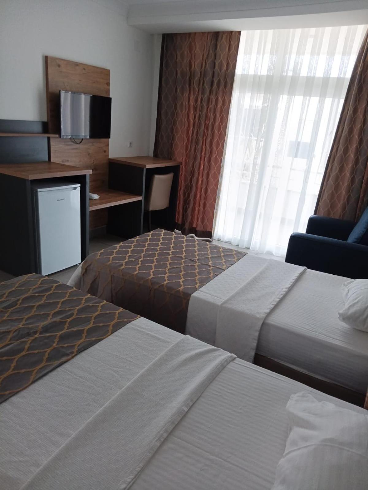 Club Efes Otel Silifke Buitenkant foto