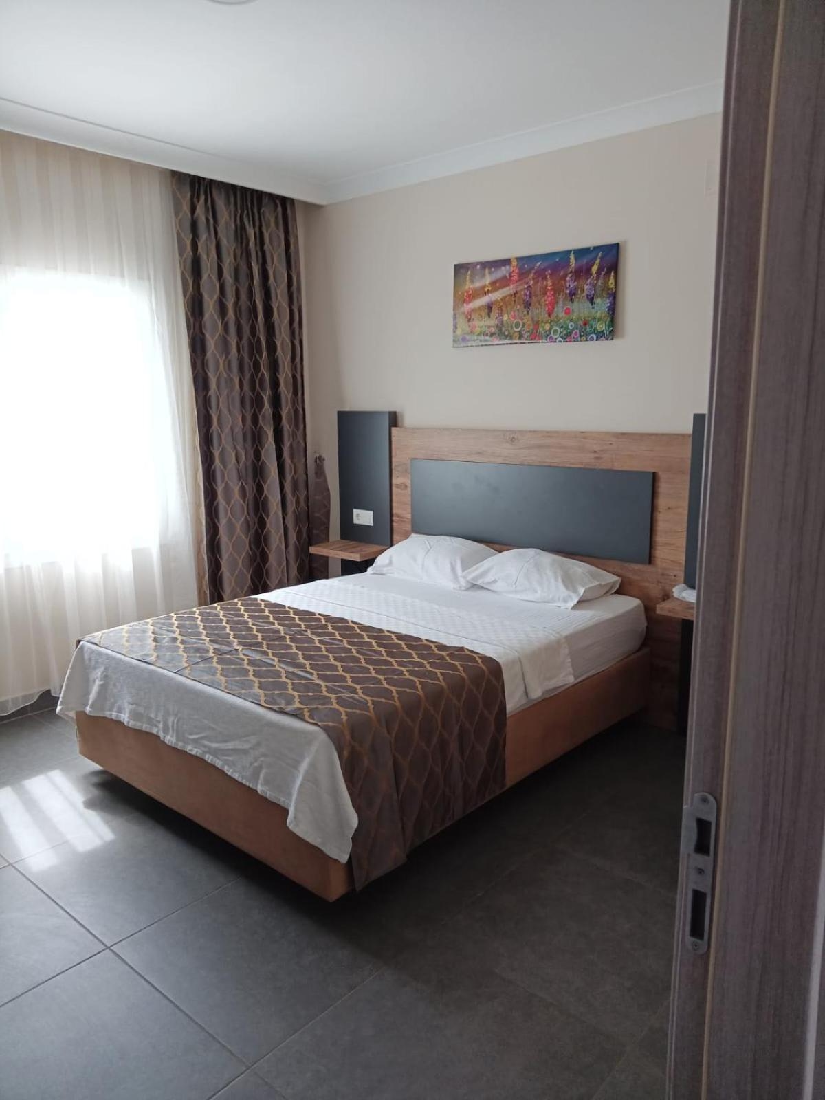 Club Efes Otel Silifke Buitenkant foto