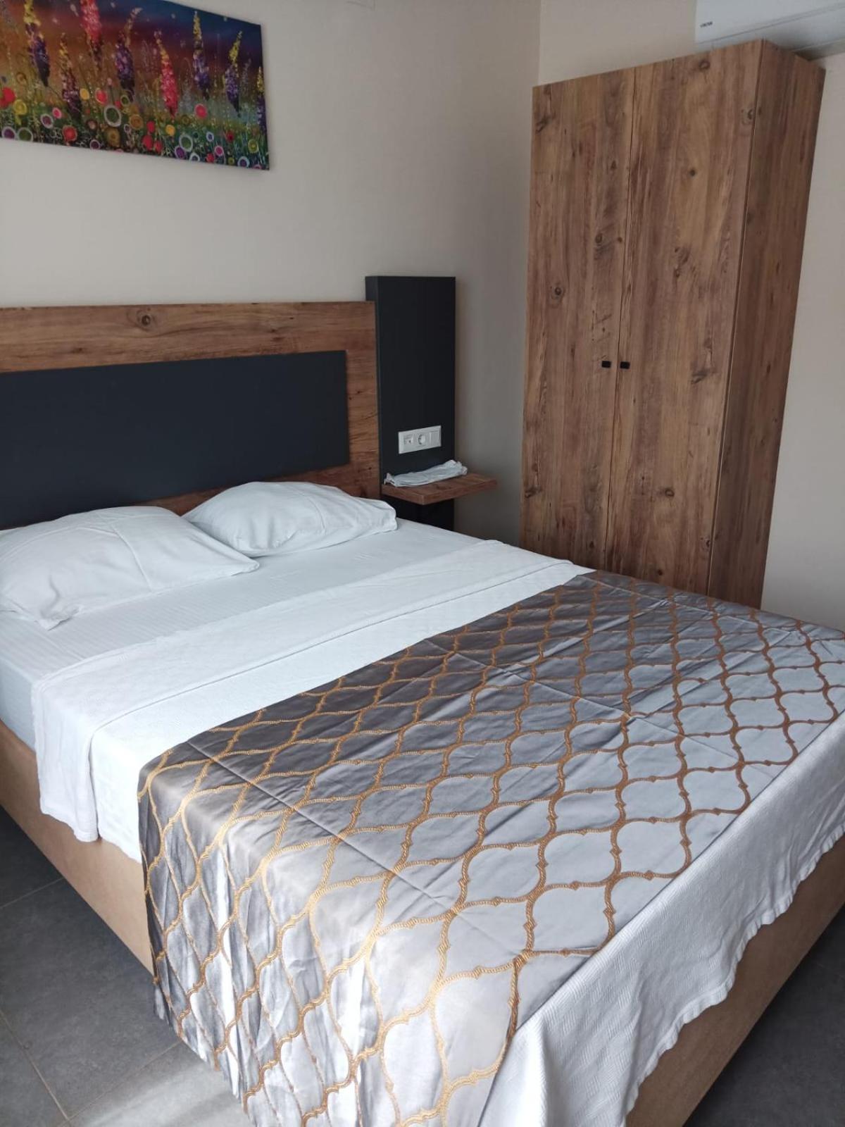 Club Efes Otel Silifke Buitenkant foto