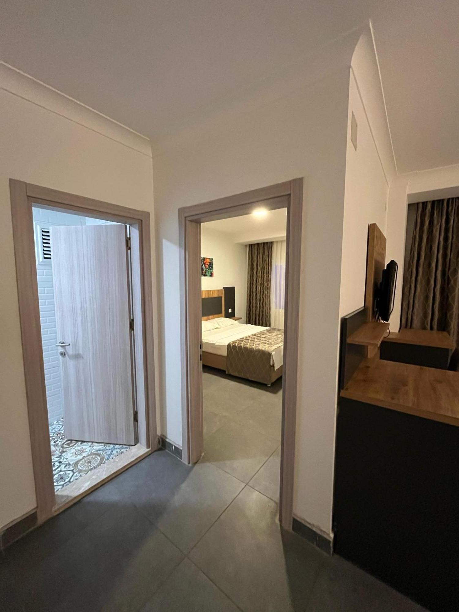 Club Efes Otel Silifke Buitenkant foto